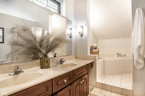 $440,000 | 14831 Southeastern Parkway, Fishers, IN 46037