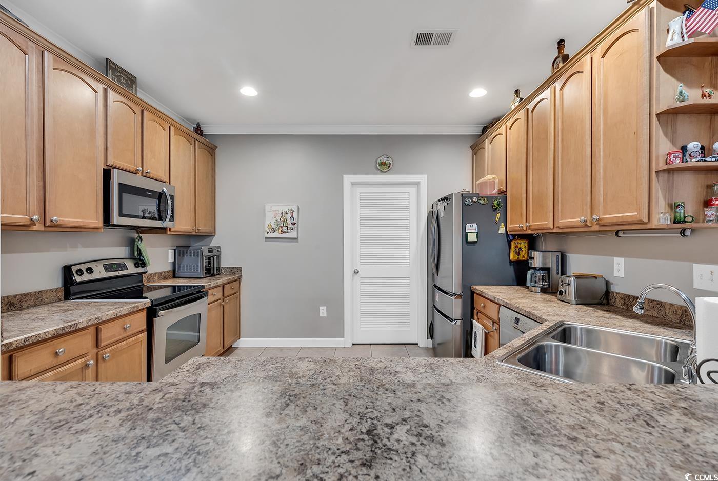 213 Moonglow Circle, Unit 102 Murrells Inlet, SC 29576 - Photo 10 of 35 Gallery Image 10