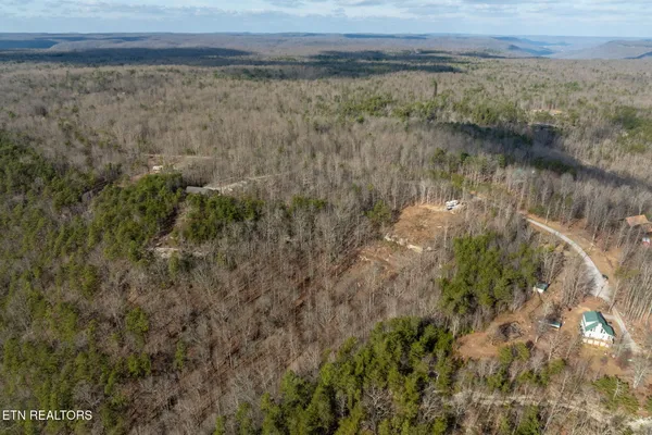 $132,000 | 722 Flat Top Vw Lane, Wilder, TN 38589