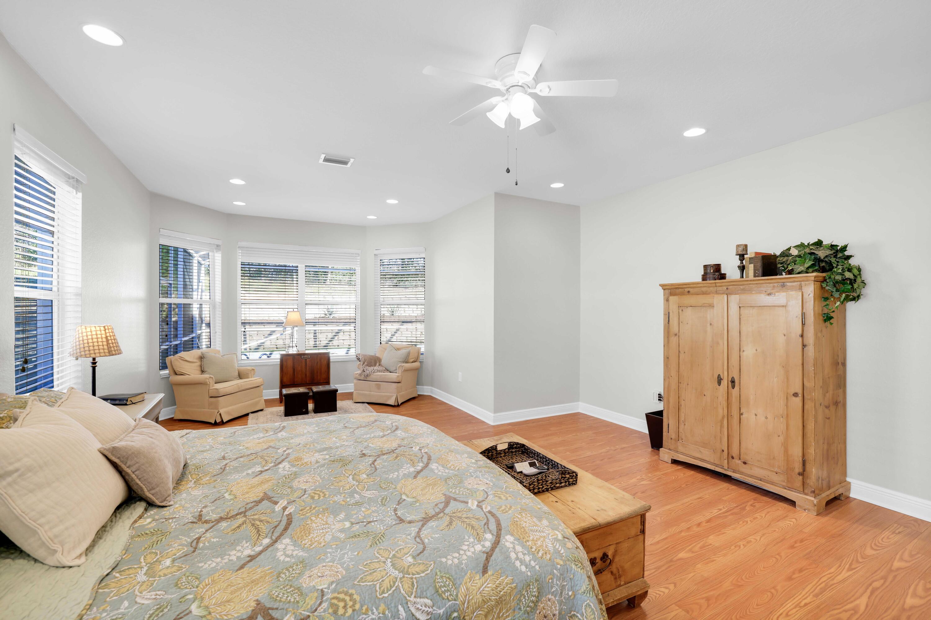 19299 Skyridge Circle Boca Raton, FL 33498 - Photo 27 of 74 19299 Skyridge Cir - 28