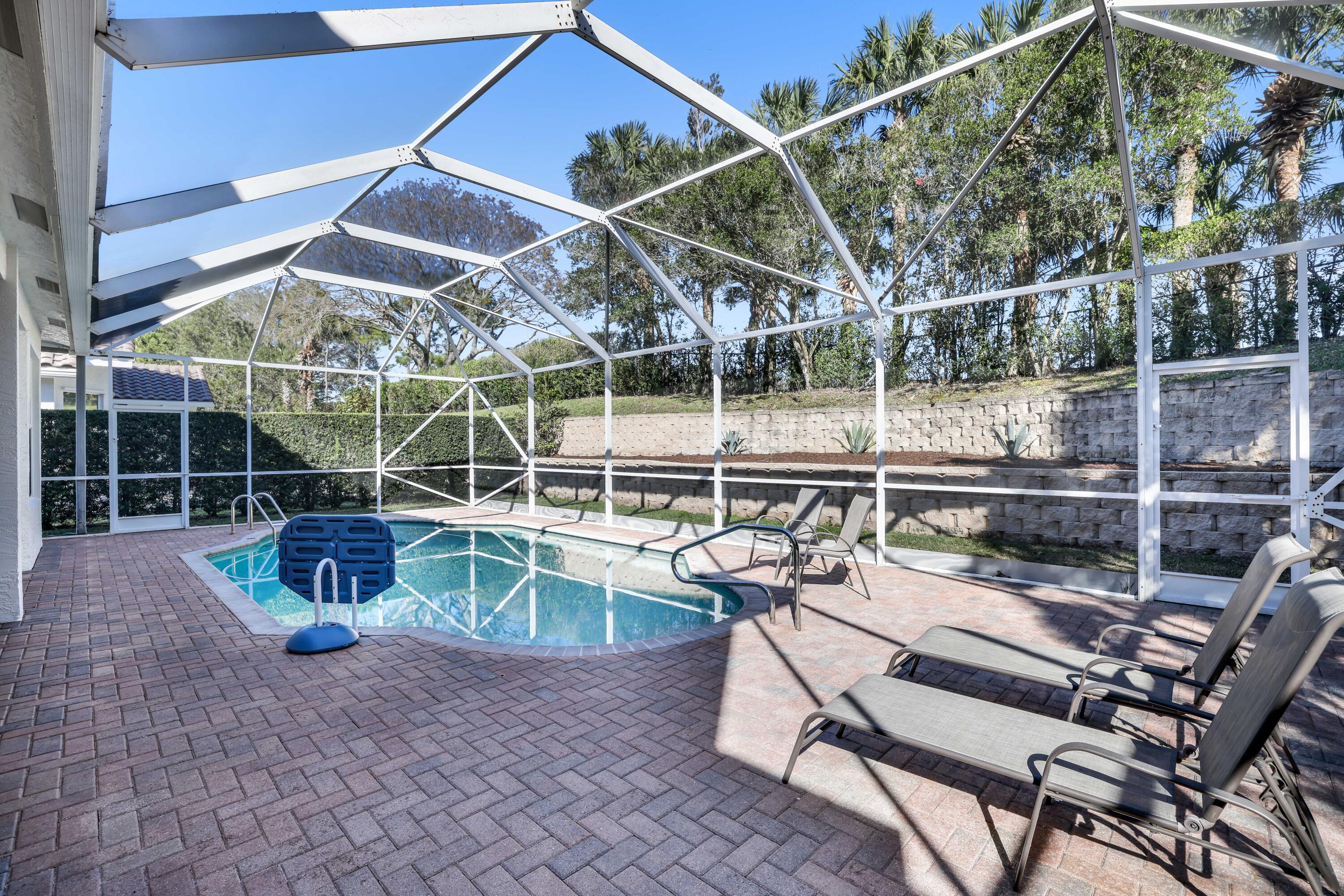 19299 Skyridge Circle Boca Raton, FL 33498 - Photo 46 of 74 19299 Skyridge Cir - 47