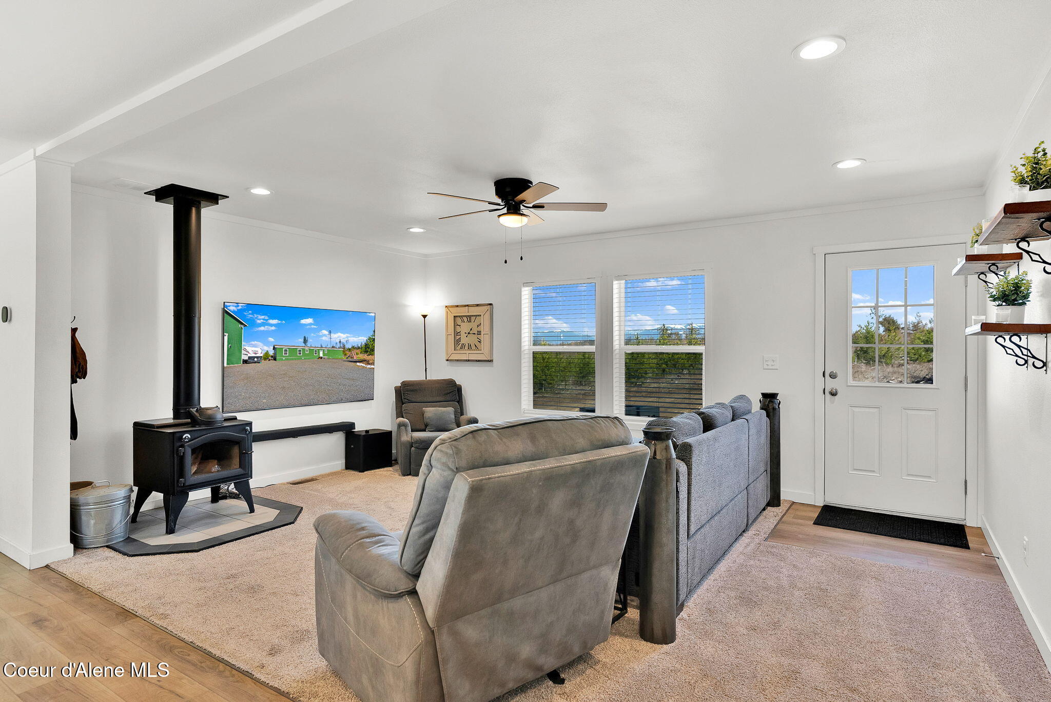 1713 Bugle Pt Road St. Maries, ID 83861 - Photo 13 of 85 11-web-or-mls-SkyLight - Mandi (Bugle)-4