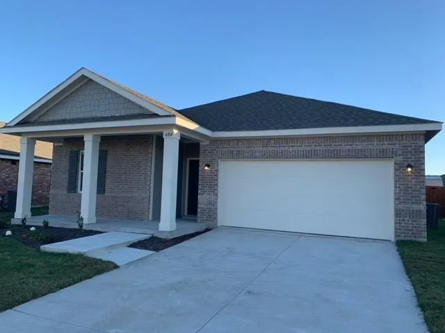 $2,250 | 604 Indian Creek, Anna, TX 75409