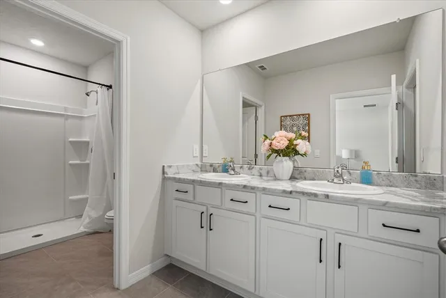 $353,500 | 17713 Crescent Moon Loop, Bradenton, FL 34211