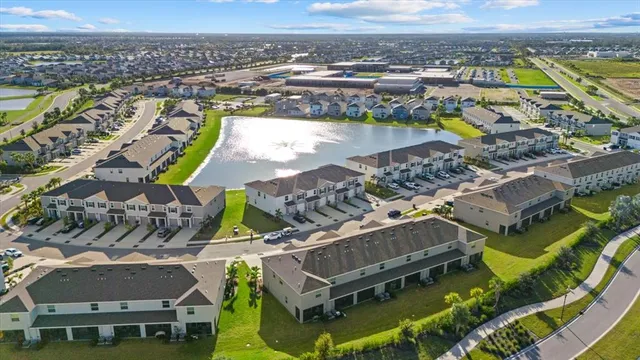 $353,500 | 17713 Crescent Moon Loop, Bradenton, FL 34211