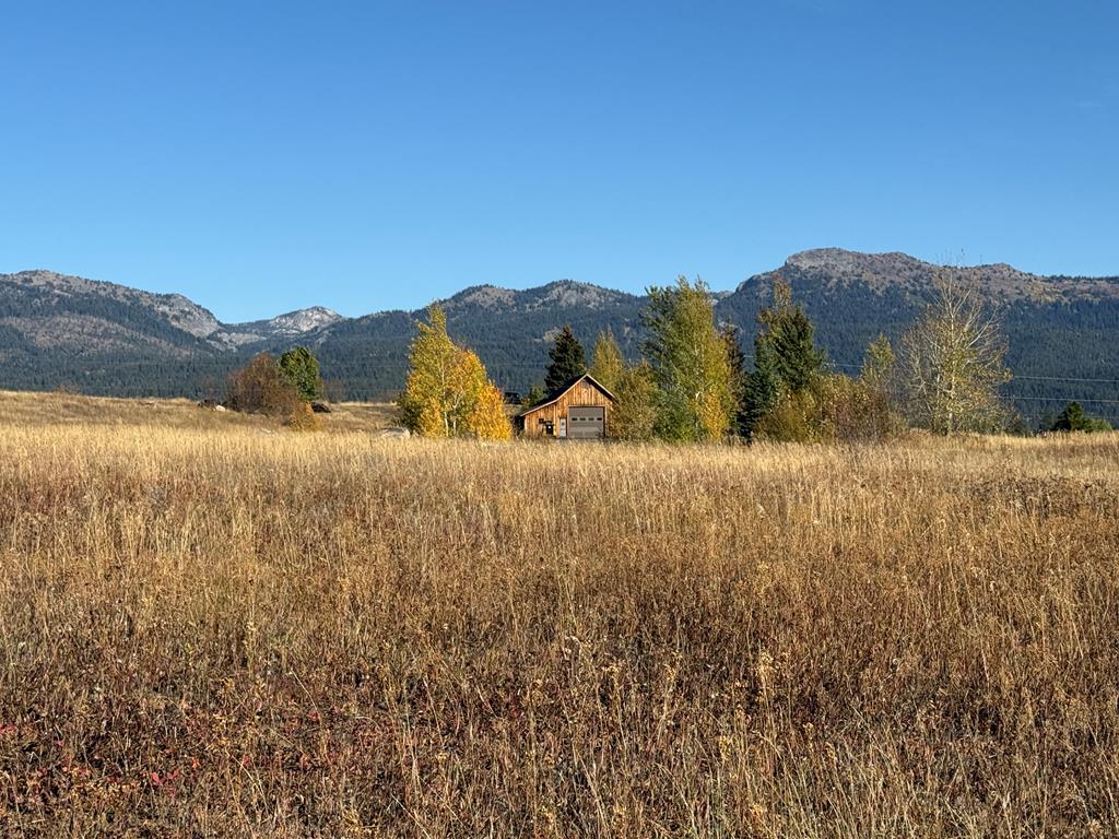 13 Michelle Place, Unit 6 McCall, ID 83638 - Photo 13 of 17
