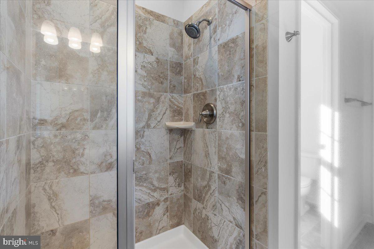19 Goldstein Road Prince Frederick, MD 20678 - Photo 23 of 49 Primary Bath