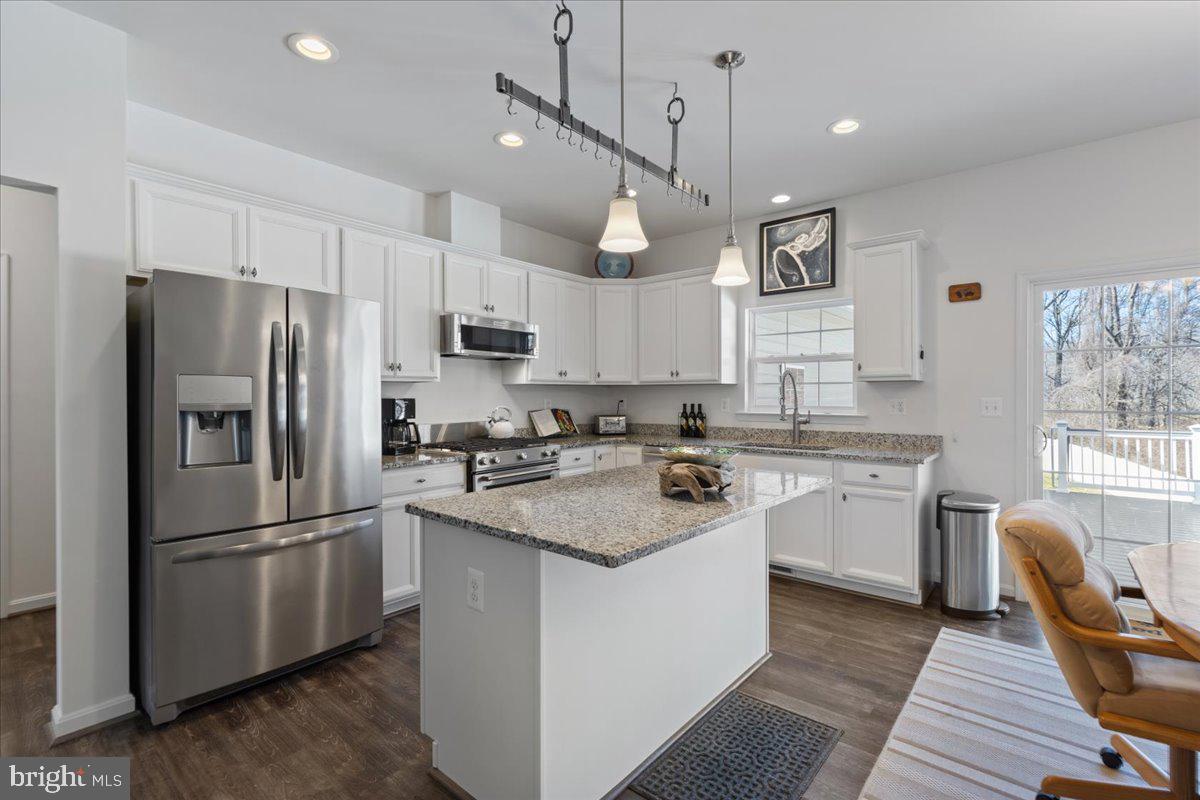 19 Goldstein Road Prince Frederick, MD 20678 - Photo 4 of 49 Kitchen