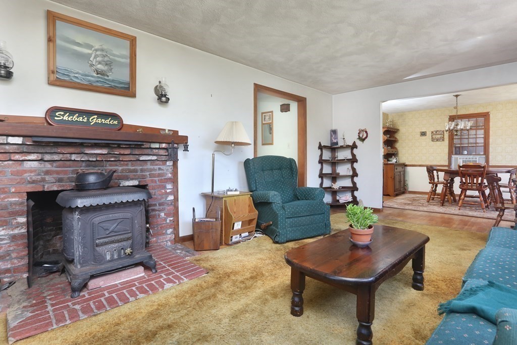 16 Plains Road Ipswich, MA 01938 - Photo 6 of 15