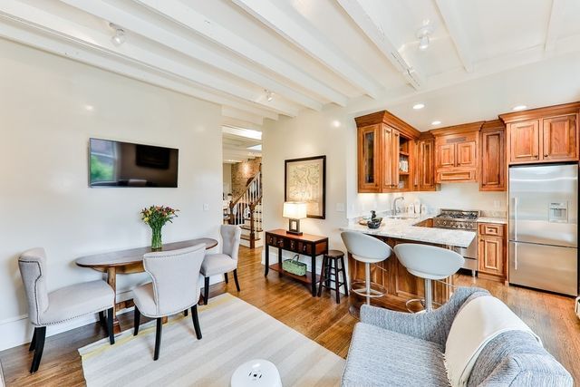 $835,000 | 38 Lawrence Street, Unit 21, Boston, MA 02116