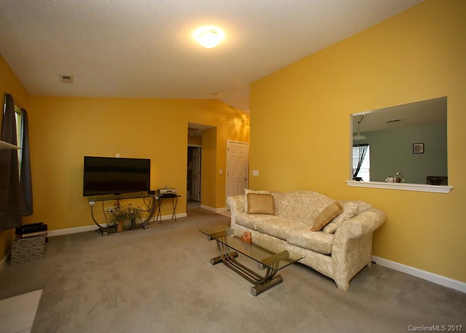 1671 Tate Road Rock Hill, SC 29732 - Photo 4 of 19 Gallery Image 4