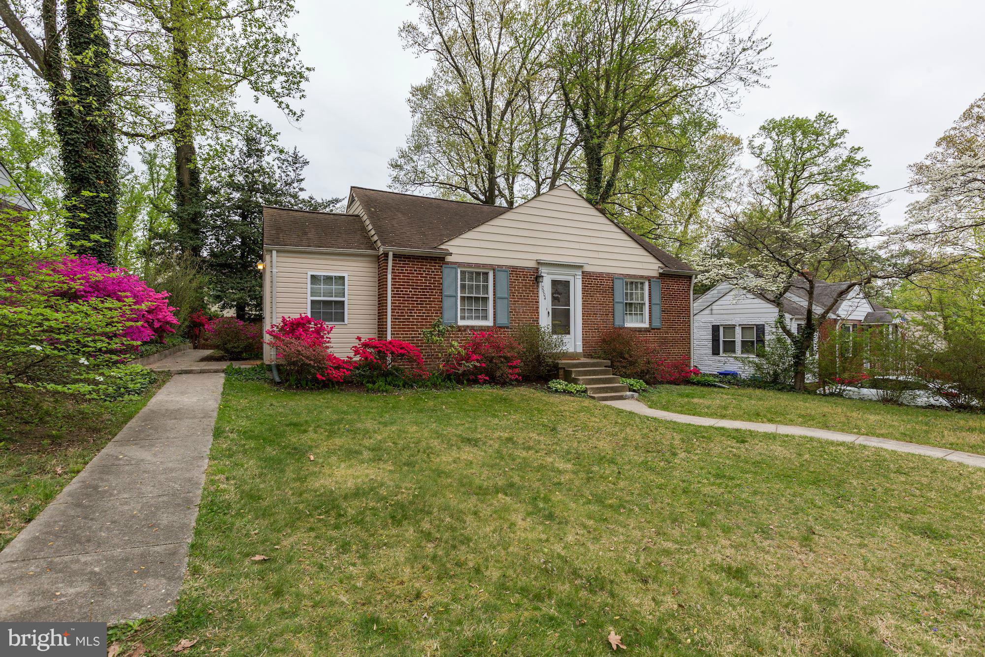 2904 Collins Avenue Silver Spring, MD 20902 - Photo 24 of 24 Exterior (Front)