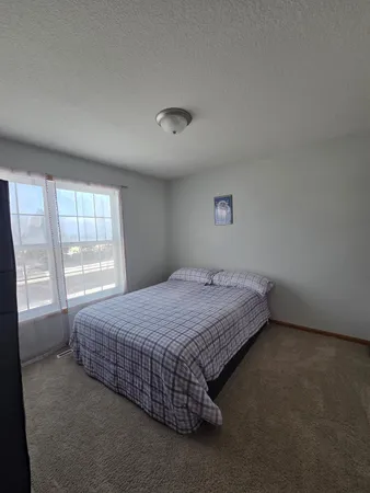 $2,950 | 15842 Frisian Lane, Apple Valley, MN 55124