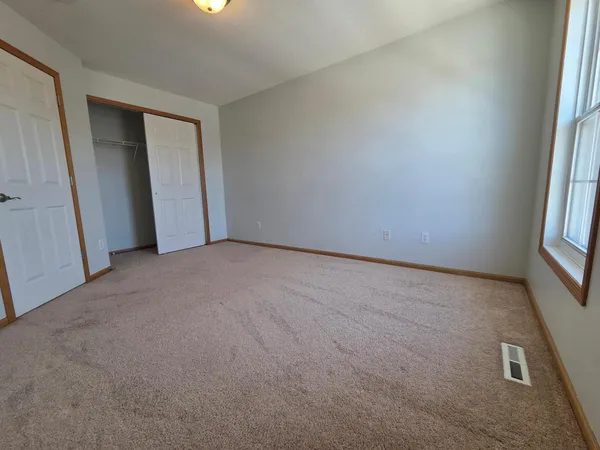 $2,950 | 15842 Frisian Lane, Apple Valley, MN 55124