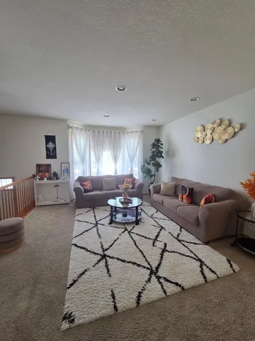 $3,000 | 15842 Frisian Lane, Apple Valley, MN 55124