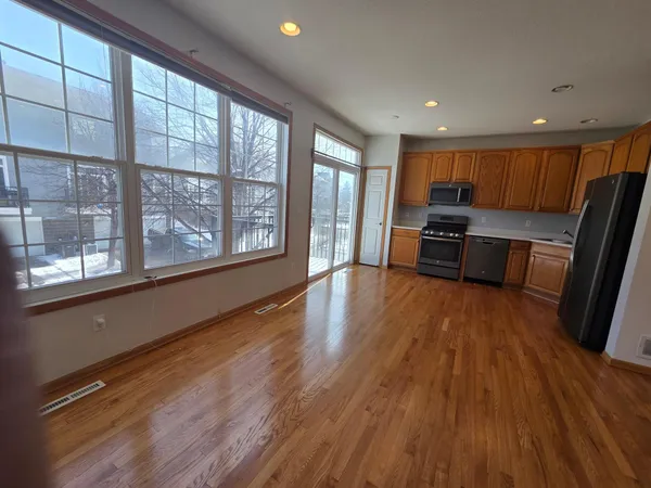 $2,950 | 15842 Frisian Lane, Apple Valley, MN 55124