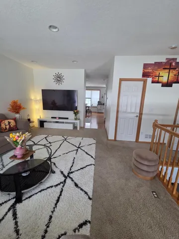 $3,000 | 15842 Frisian Lane, Apple Valley, MN 55124