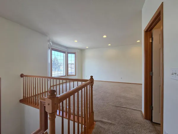 $2,950 | 15842 Frisian Lane, Apple Valley, MN 55124