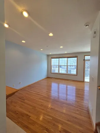 $2,950 | 15842 Frisian Lane, Apple Valley, MN 55124