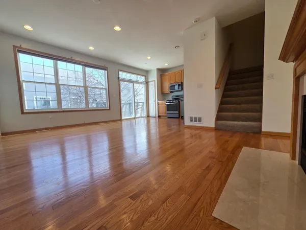 $2,950 | 15842 Frisian Lane, Apple Valley, MN 55124