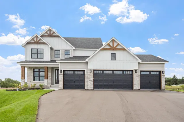 $884,900 | 17855 Urbank Street Northeast, Ham Lake, MN 55304