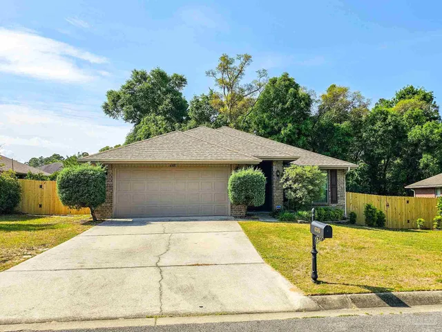 $2,225 | 6305 Parakeet Trail, Pensacola, FL 32503