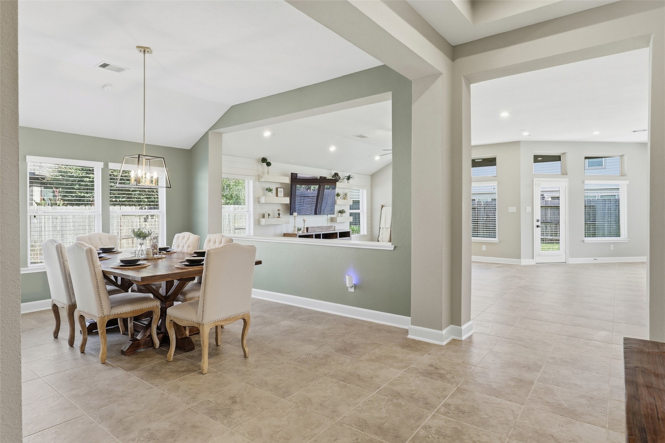 24126 Cane Fields Road Katy, TX 77493 - Photo 7 of 36 Thoughtfully connected to the dining and living areas.