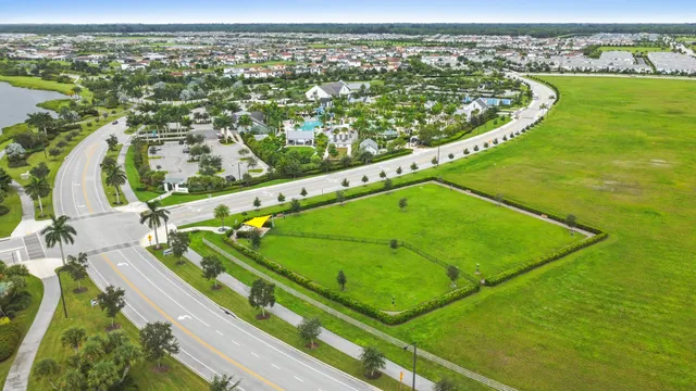 $3,200 | 14236 Gray Bark Bend, Westlake, FL 33470