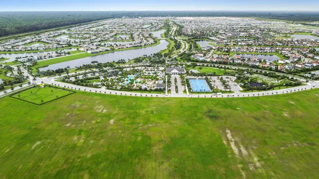 $3,200 | 14236 Gray Bark Bend, Westlake, FL 33470