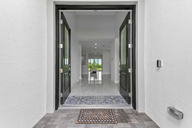 $3,200 | 14236 Gray Bark Bend, Westlake, FL 33470