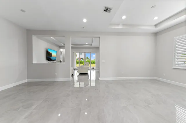 $3,200 | 14236 Gray Bark Bend, Westlake, FL 33470