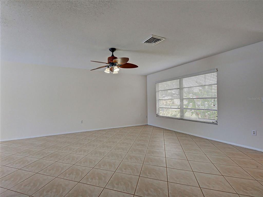 3640 Sterling Road Venice, FL 34293 - Photo 12 of 46