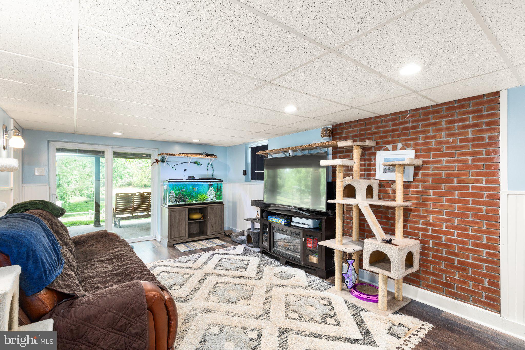 6826 Woodbine Road Delta, PA 17314 - Photo 17 of 32 Gallery Image 17