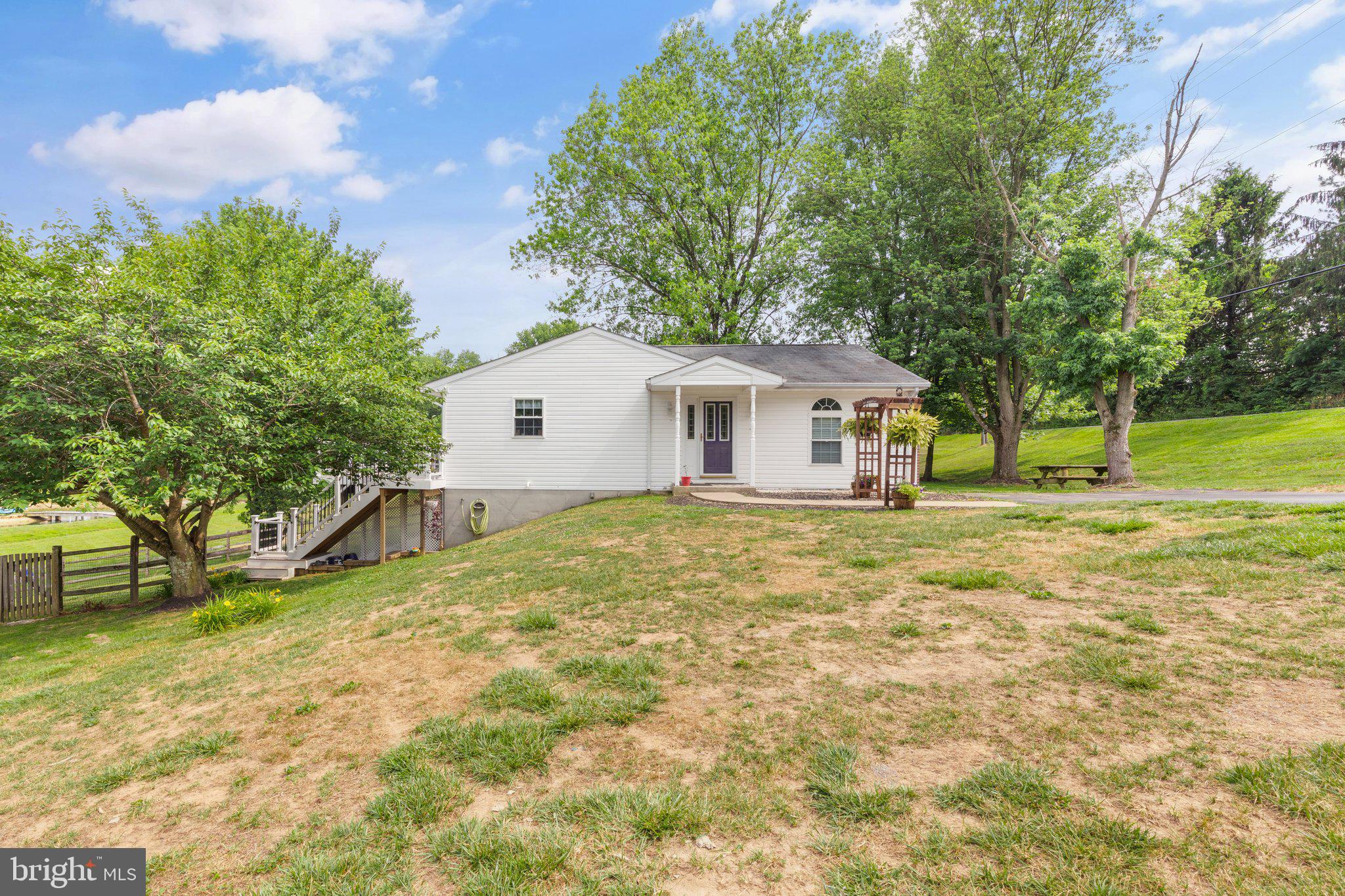 6826 Woodbine Road Delta, PA 17314 - Photo 2 of 32 Gallery Image 2