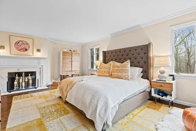 $1,625,000 | 40 Hull Place, Ridgefield, CT 06877