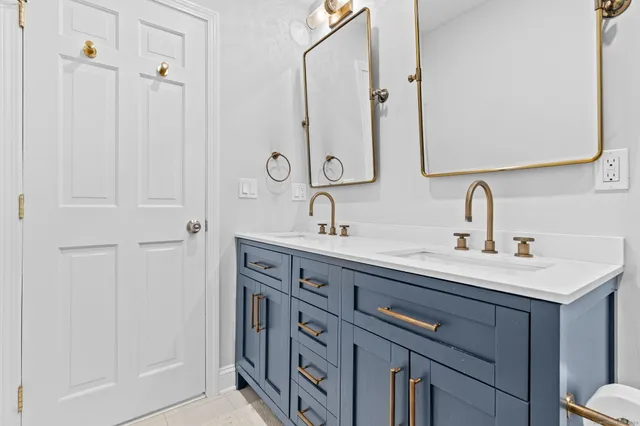 $1,625,000 | 40 Hull Place, Ridgefield, CT 06877