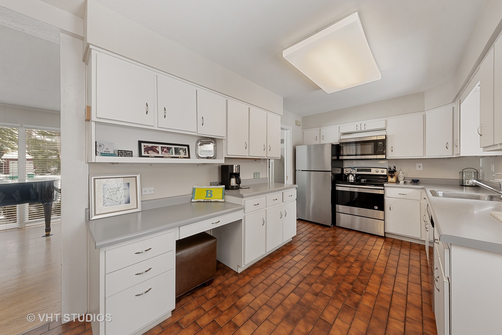 700 Timber Hill Road Deerfield, IL 60015 - Photo 3 of 14
