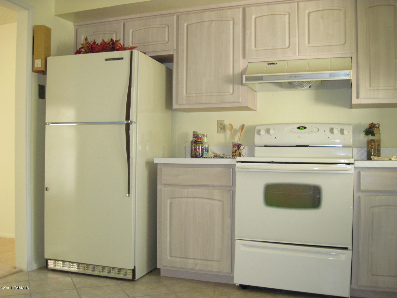 4830 East Fort Lowell Road East, Unit D Tucson, AZ 85712 - Photo 4 of 27
