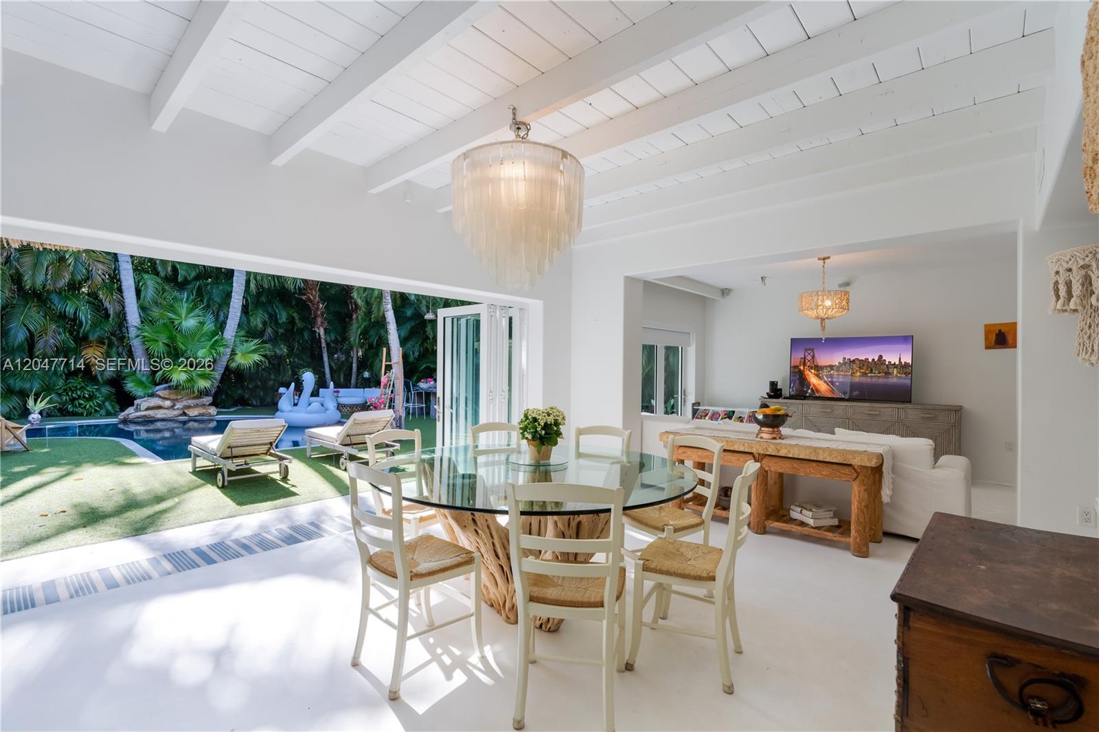 330 Gulf Road Key Biscayne, FL 33149 - Photo 12 of 46
