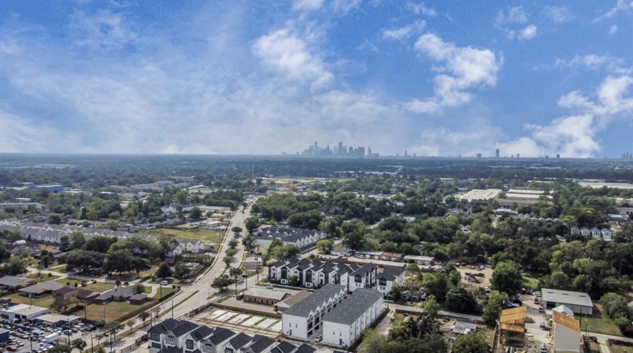 316 Thornton Road, Unit E Houston, TX 77018 - Photo 18 of 19