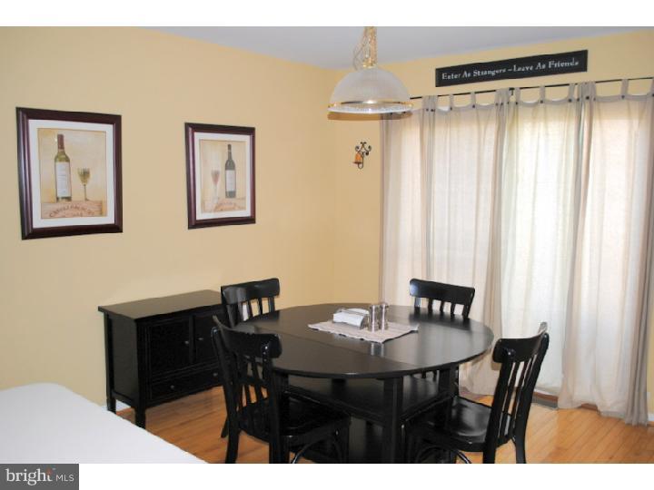 243 Larkspur Lane Hatfield, PA 19440 - Photo 4 of 24 Family Room