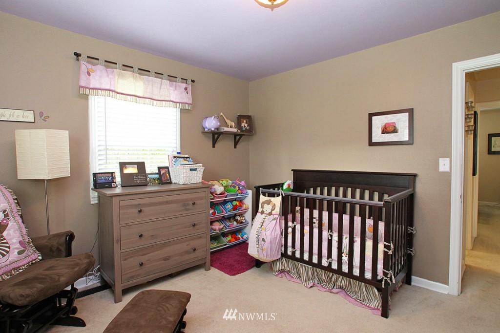 510 Southwest Langston Road Renton, WA 98057 - Photo 12 of 15