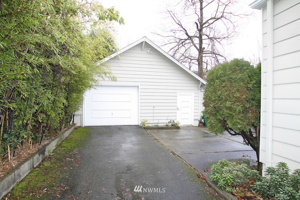 510 Southwest Langston Road Renton, WA 98057 - Photo 15 of 15