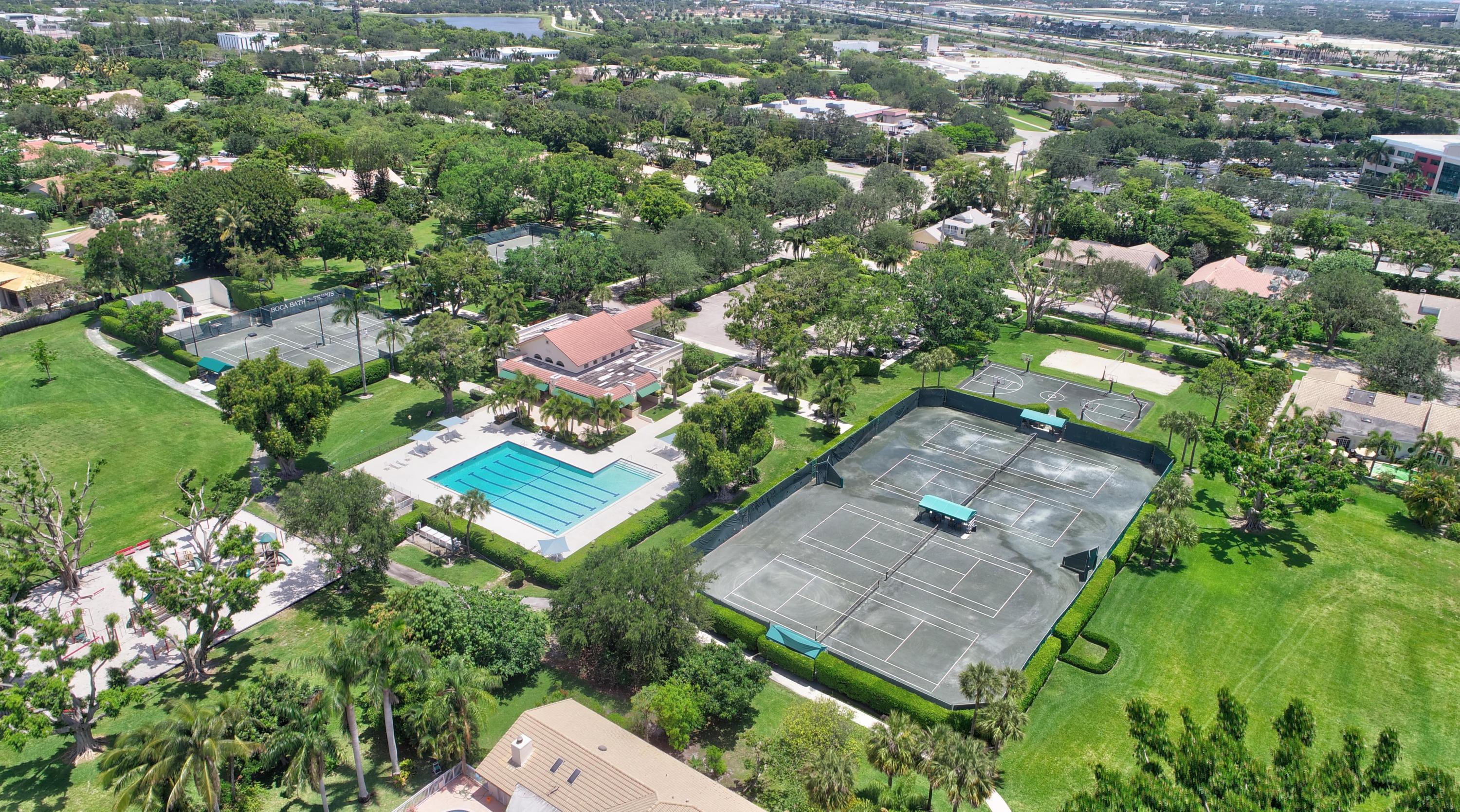 2298 Northwest 23rd Way Boca Raton, FL 33431 - Photo 53 of 60 8 har-tru tennis crts