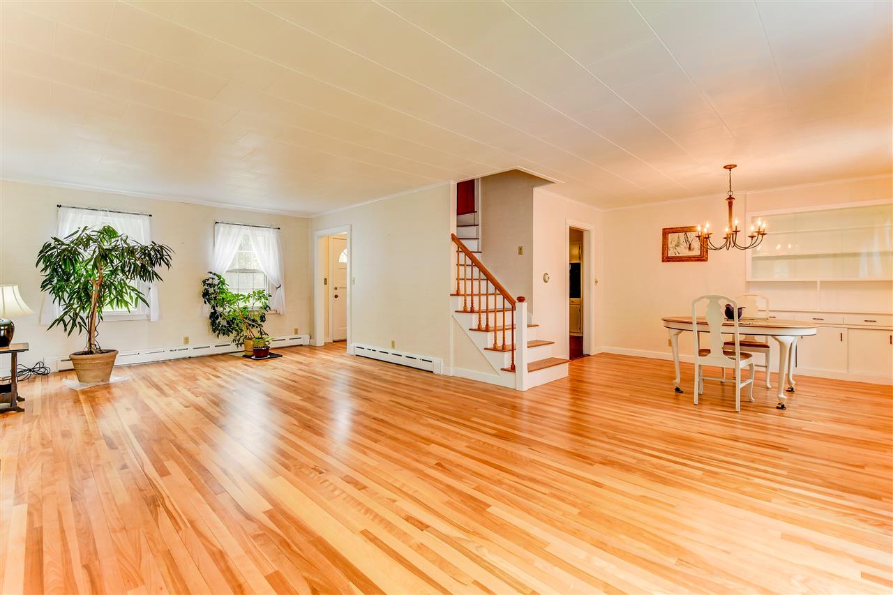 1095 Farr Hill Road Littleton, NH 03561 - Photo 14 of 36