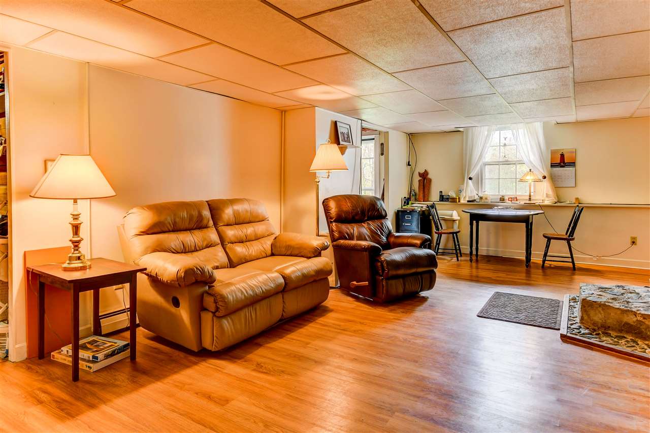 1095 Farr Hill Road Littleton, NH 03561 - Photo 28 of 36