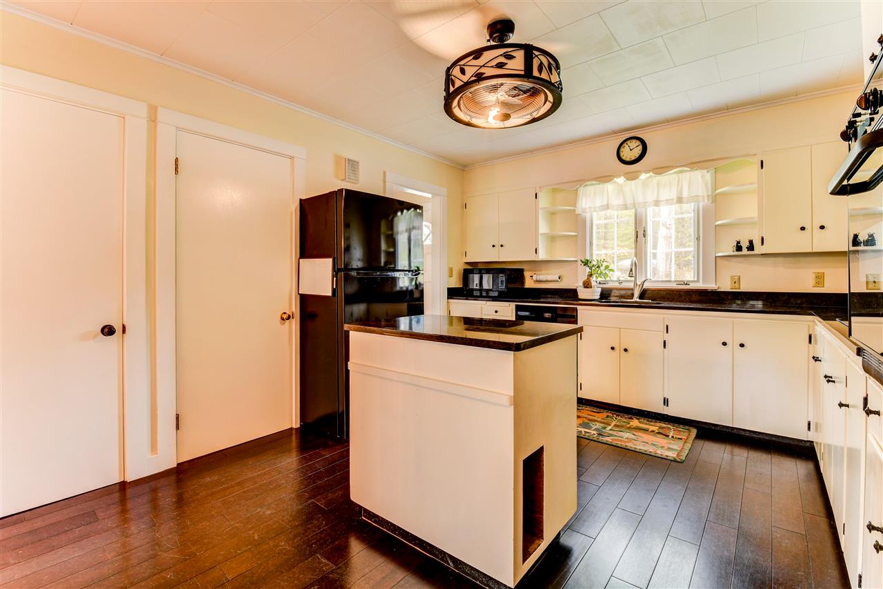1095 Farr Hill Road Littleton, NH 03561 - Photo 5 of 36