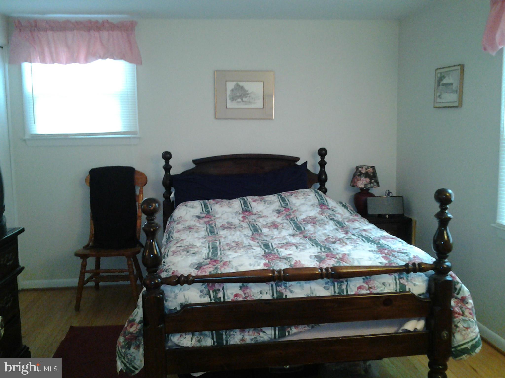 11 Severndale Road Severna Park, MD 21146 - Photo 14 of 25 Bedroom