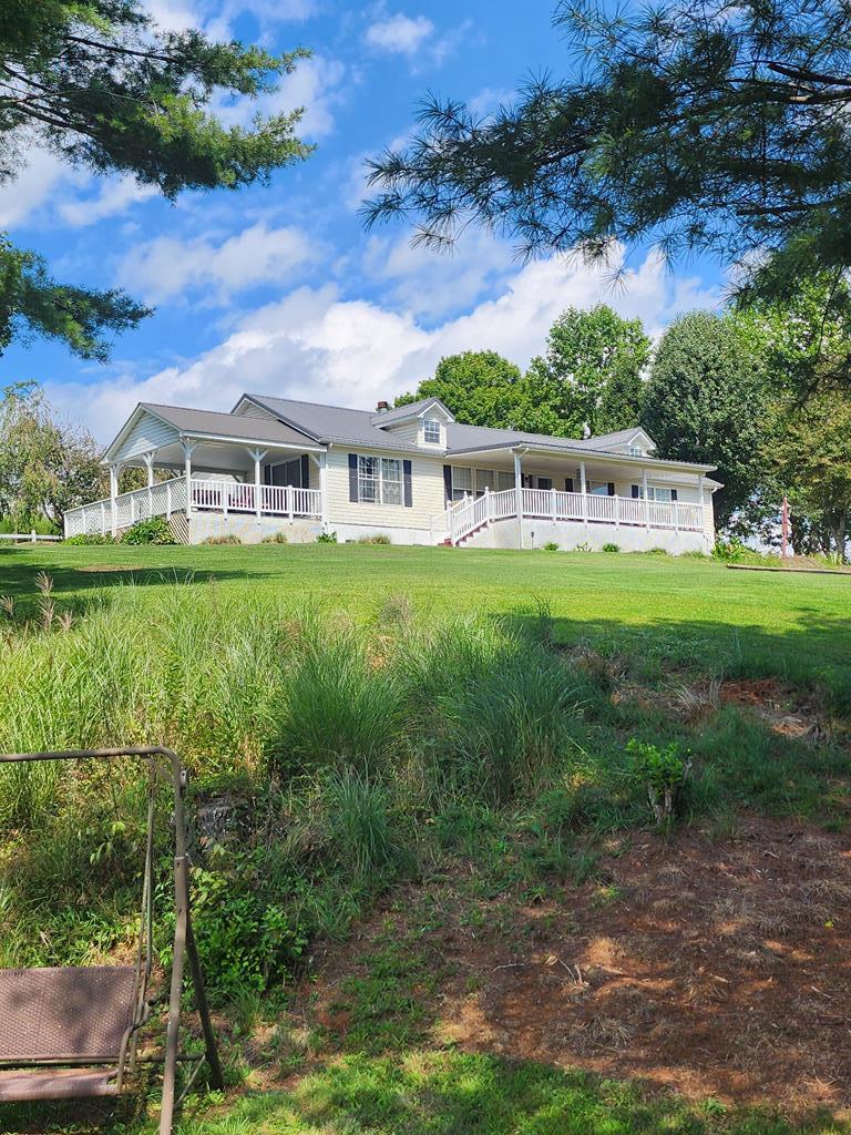 281 Arrowhead Road Fancy Gap, VA 24328 - Photo 2 of 44 Gallery Image 2