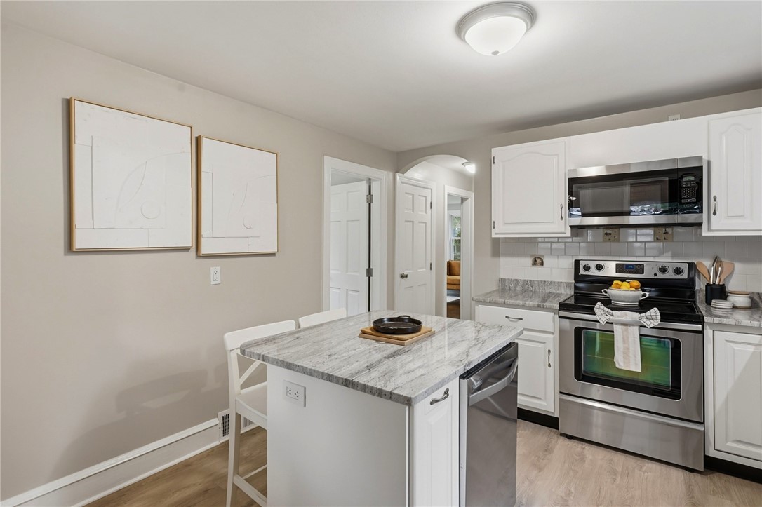 53 Benoit Street Coventry, RI 02816 - Photo 15 of 40